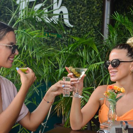 Siesta Fiesta Hotel Adults Only - 5Th Avenue Playa del Carmen Ngoại thất bức ảnh