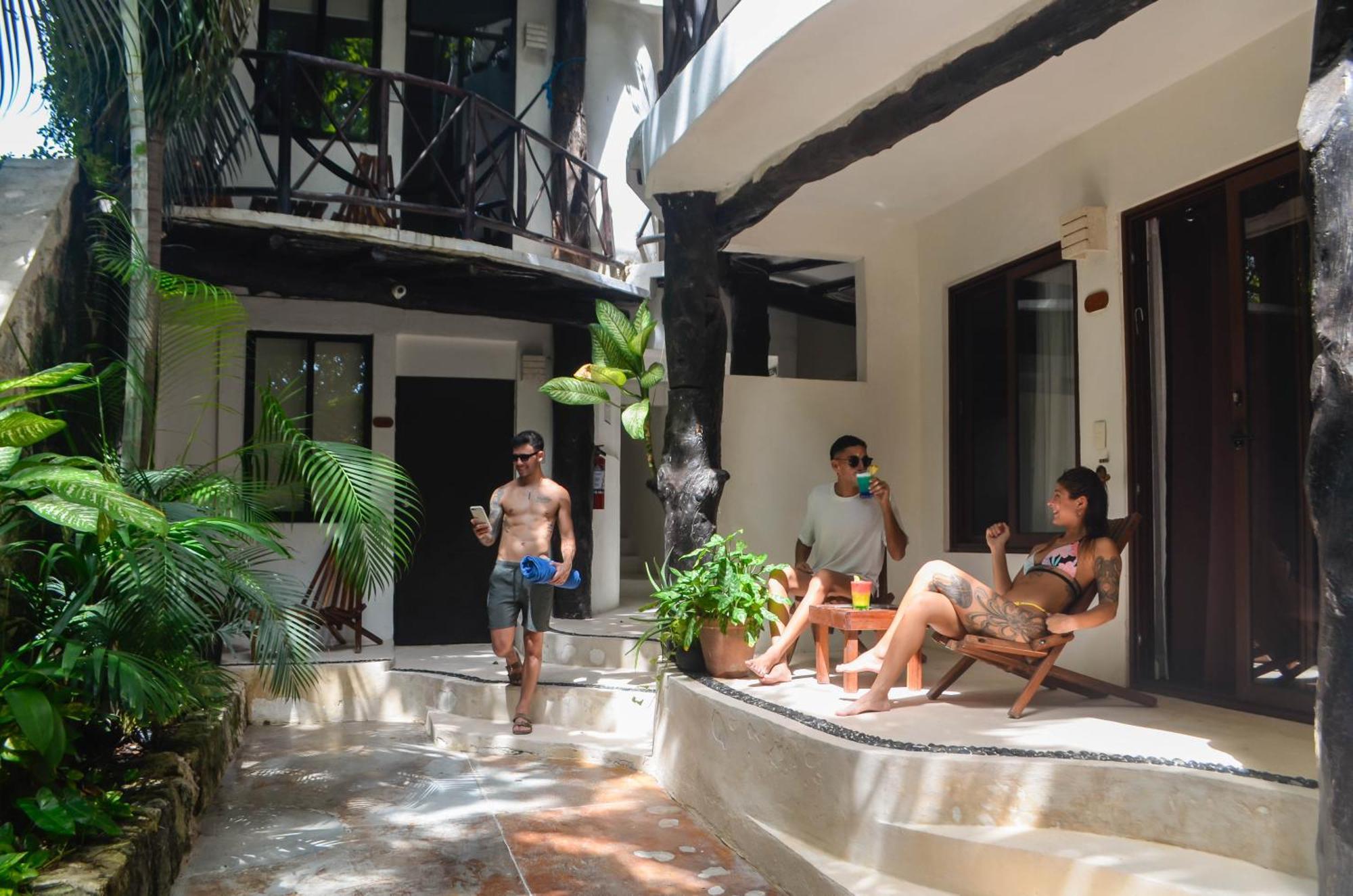 Siesta Fiesta Hotel Adults Only - 5Th Avenue Playa del Carmen Ngoại thất bức ảnh