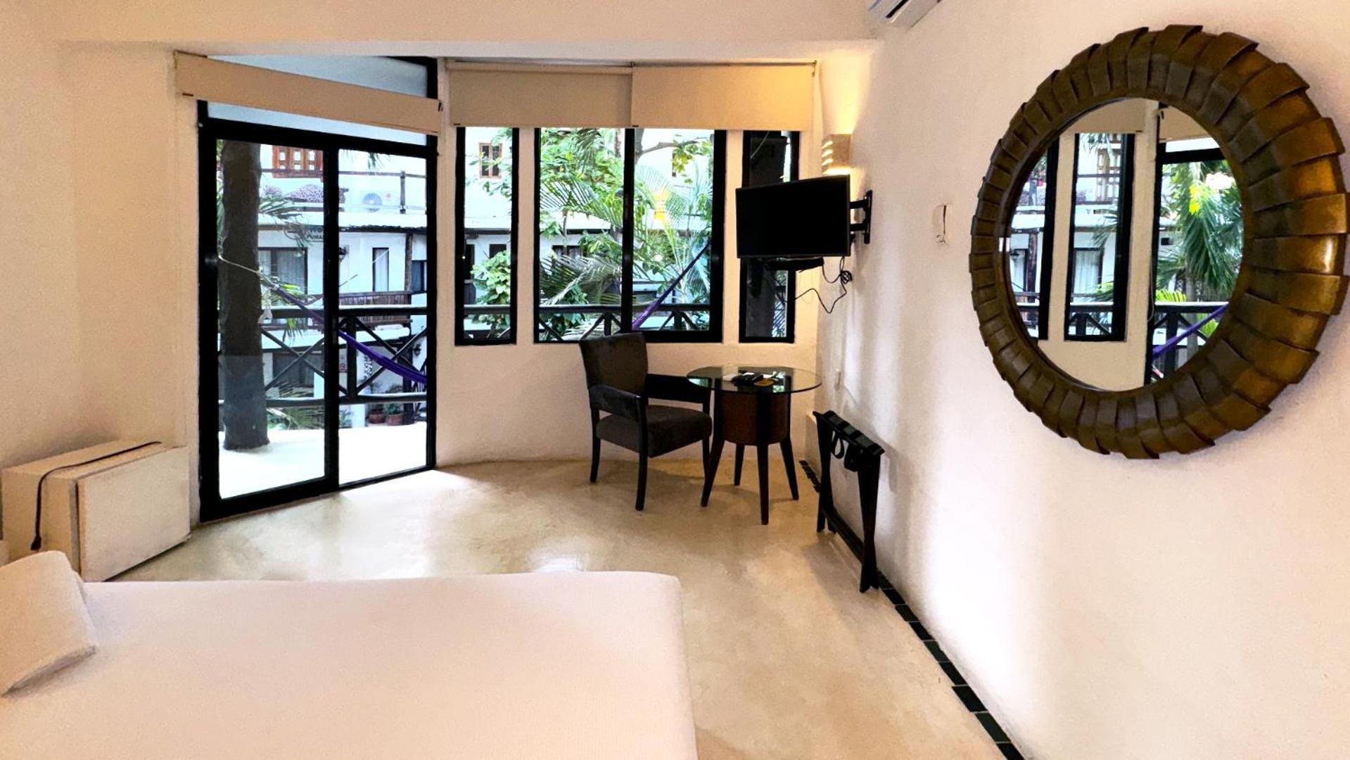 Siesta Fiesta Hotel Adults Only - 5Th Avenue Playa del Carmen Ngoại thất bức ảnh