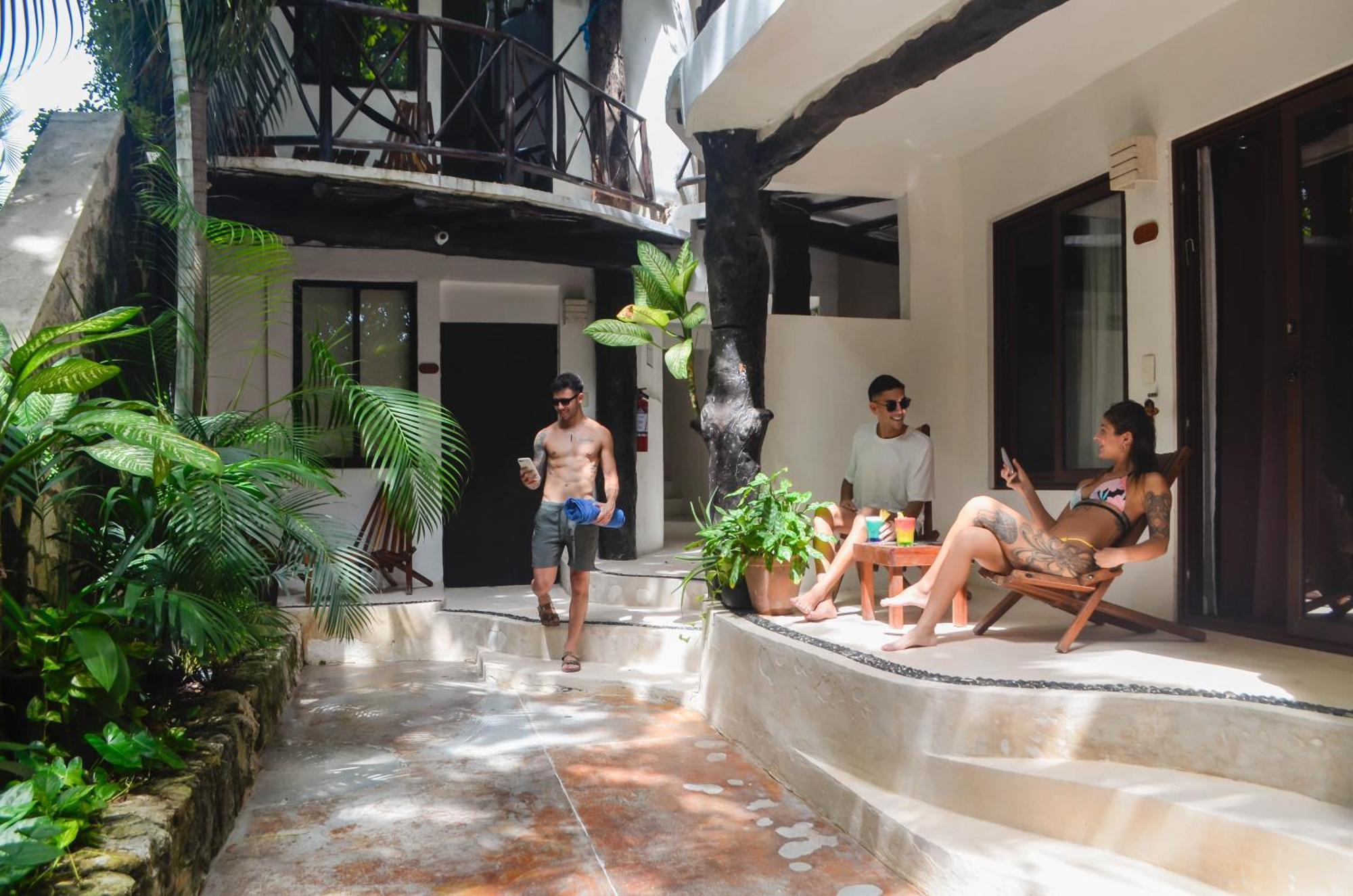 Siesta Fiesta Hotel Adults Only - 5Th Avenue Playa del Carmen Ngoại thất bức ảnh